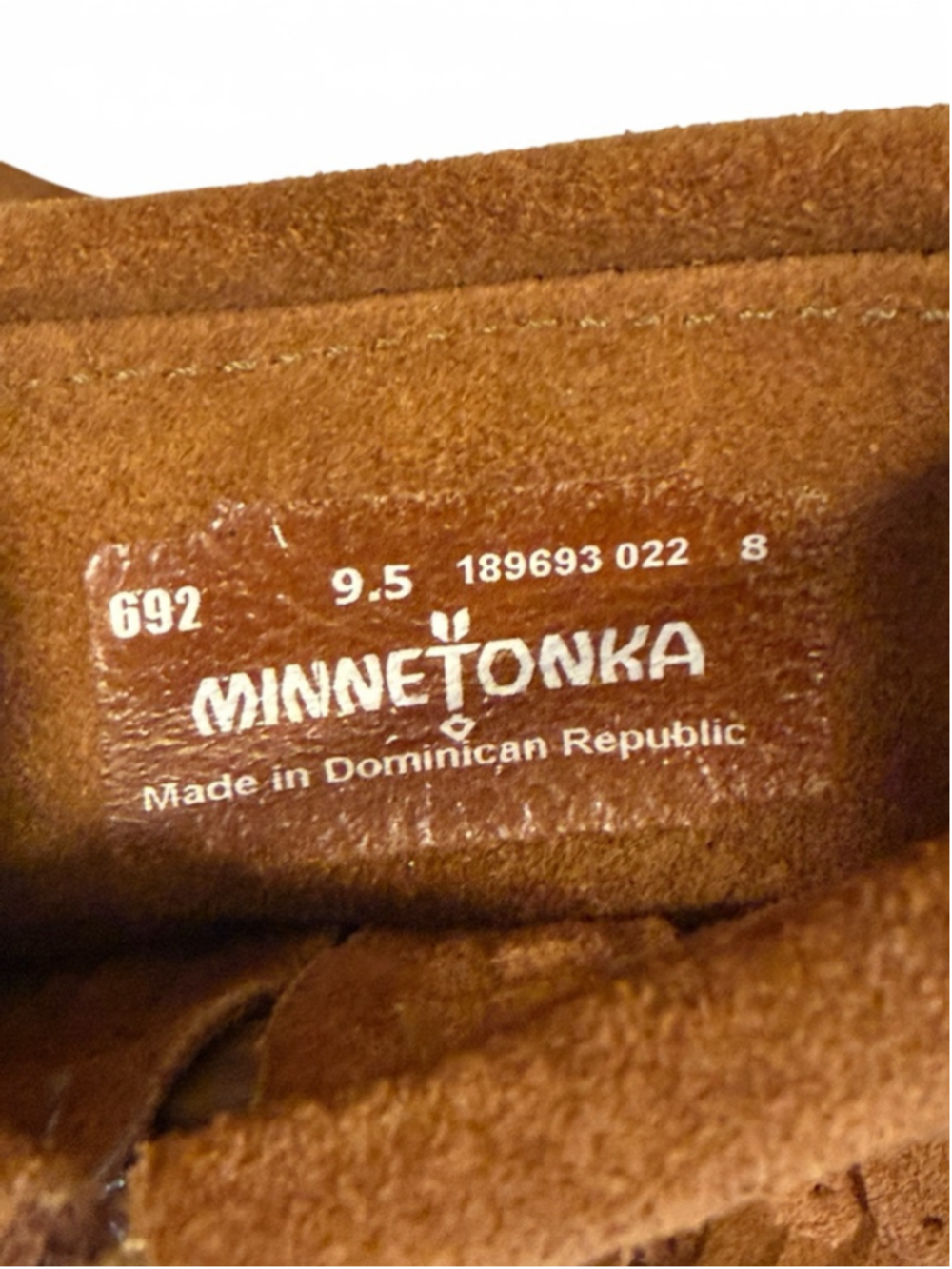 Minnetonka Women’s Double Fringe Suede Ankle Boots Brown Concho Moccasins 9.5 - Picture 6 of 8